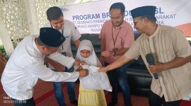 BRI saat Berikan Paket Sembako untuk Masyarakat Bogor Timur (Foto Istimewa) 