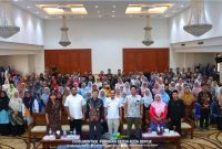 Wakil Wali Kota Depok, Chandra Rahmansyah membuka kegiatan Pelatihan Budaya Sekolah Aman dan Nyaman bagi Kepala Sekolah dan Wakil Kepala Sekolah Kota Depok, Kamis (16/07/2026) di Aula lantai 10 Gedung Dibaleka 2, Balai Kota Depok (Sumber: Situs Resmi Prokopim Kota Depok)