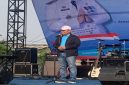 Wali Kota Depok, Supian Suri, ketika membuka event puncak peringatan Hari Koperasi Nasional ke-79 Tingkat Kota Depok di Lapangan Sepak Bola Cipayung, Sabtu (18/7/2026) (Foto: Siaran Depok)