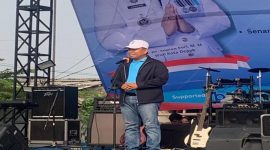 Wali Kota Depok, Supian Suri, ketika membuka event puncak peringatan Hari Koperasi Nasional ke-79 Tingkat Kota Depok di Lapangan Sepak Bola Cipayung, Sabtu (18/7/2026) (Foto: Siaran Depok)