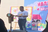 Wali Kota Depok, Supian Suri, saat menyampaikan program ramah anak di Depok pada Hari Anak Nasional di Makara Art Center UI (Kamis, 23/07/2026).
Sumber foto: Sumber Istimewa
