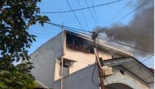 Kebakaran rumah di Perumahan Komplek Purnawirawan Kopassus Pelita 1, RT 004 / RW 009, Kelurahan Sukatani, Kecamatan Tapos, Kota Depok, pada Minggu (2/8/2026).