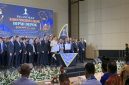 Wali Kota Depok, Supian Suri (tengah), menghadiri prosesi penandatanganan berita acara pelantikan Badan Pengurus Cabang (BPC) HIPMI Kota Depok. (Foto: Siaran Depok/AN Rafi)