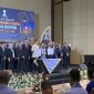 Wali Kota Depok, Supian Suri (tengah), menghadiri prosesi penandatanganan berita acara pelantikan Badan Pengurus Cabang (BPC) HIPMI Kota Depok. (Foto: Siaran Depok/AN Rafi)