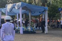 Pada Rabu (23/9/2026), Wali Kota Depok Supian Suri bertindak sebagai inspektur upacara pada Peringatan Hari Perhubungan Nasional (Harhubnas) 2026 tingkat kota, yang diselenggarakan di halaman Kantor Dishub Kota Depok. (Foto: Siaran Depok/AN Rafi)