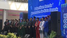Pengurus Rombongan Pemuda (Ronda) Kumpulan Orang-Orang Depok (KOOD) Berbudaya Kecamatan se-Kota Depok periode 2026-2031 dilantik dan disaksikan oleh Wali Kota Depok, Supian Suri pada Sabtu (26/09/26). (Sumber foto: Siaran Depok/AN Rafi)