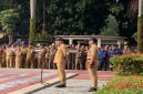 Amanat apel yang disampaikan oleh Wakil Wali Kota (Wawalkot) Depok, Chandra Rahmansyah pada Apel Pagi di Lapangan Balai Kota Depok, Senin (28/09/26). (Sumber foto: Siaran Depok/AN Rafi)