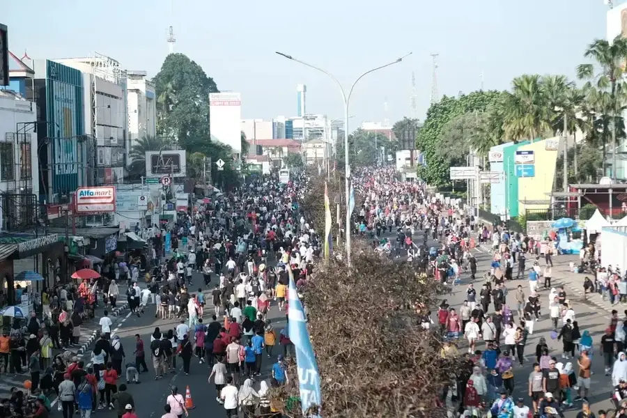Aktivitas masyarakat Depok di luar ruangan. (Sumber foto: Diskominfo Depok)