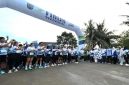 Wali Kota Depok Supian Suri bersama Dirut PT Tirta Asasta M. Olik Abdul Holik saat membuka ajang Asasta Fun Run 2025. (Dok. PT Tirta Asasta)