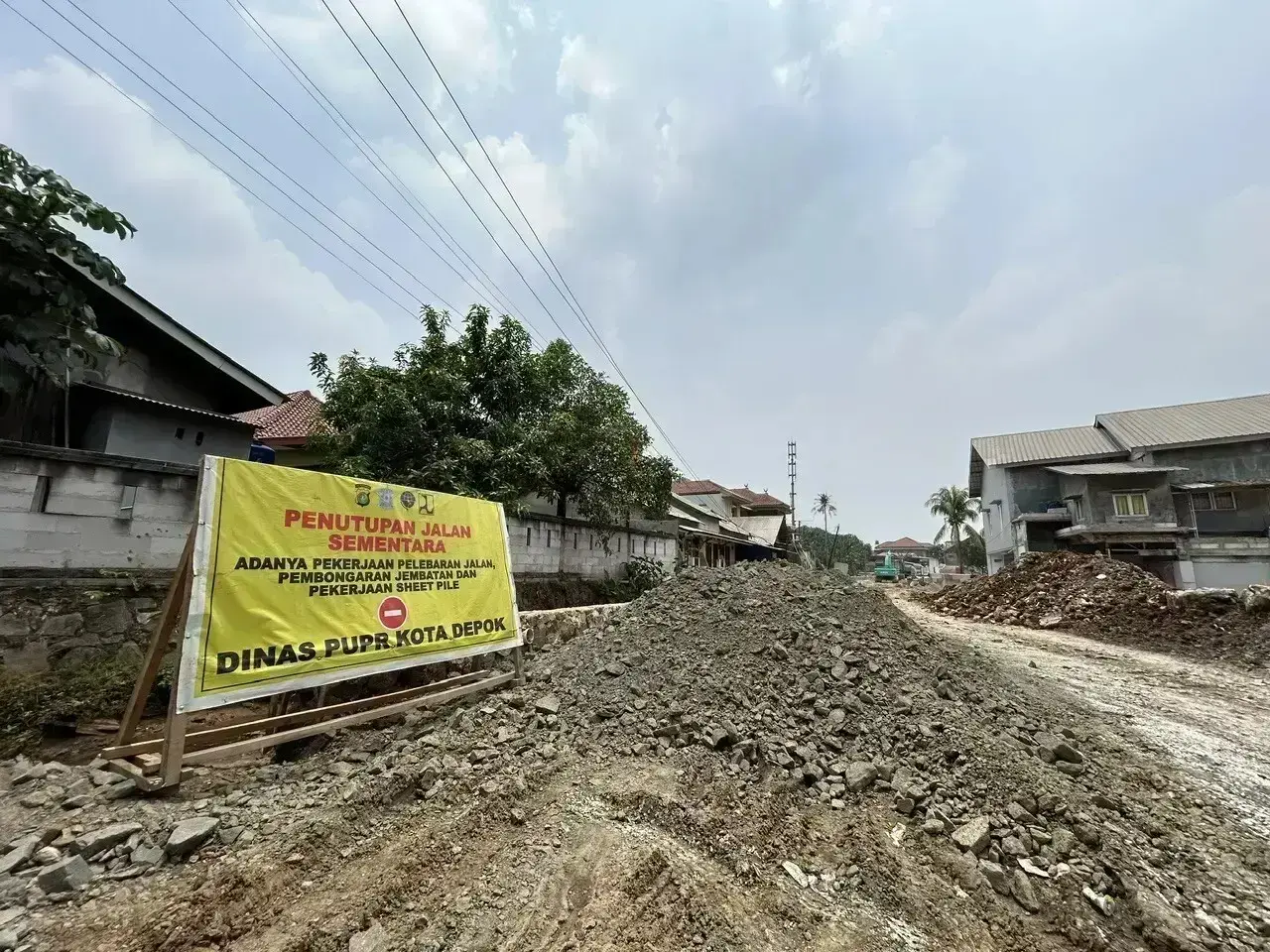 Pembangunan Jalan Enggram-Pemuda di Kecamatan Sawangan, Kota Depok. (Foto: Diskominfo)