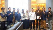 Perwakilan Kementerian ESDM diterima oleh Wali Kota Depok, Supian Suri pada Rabu (30/09/2026). (Sumber foto: Jurnal Depok)