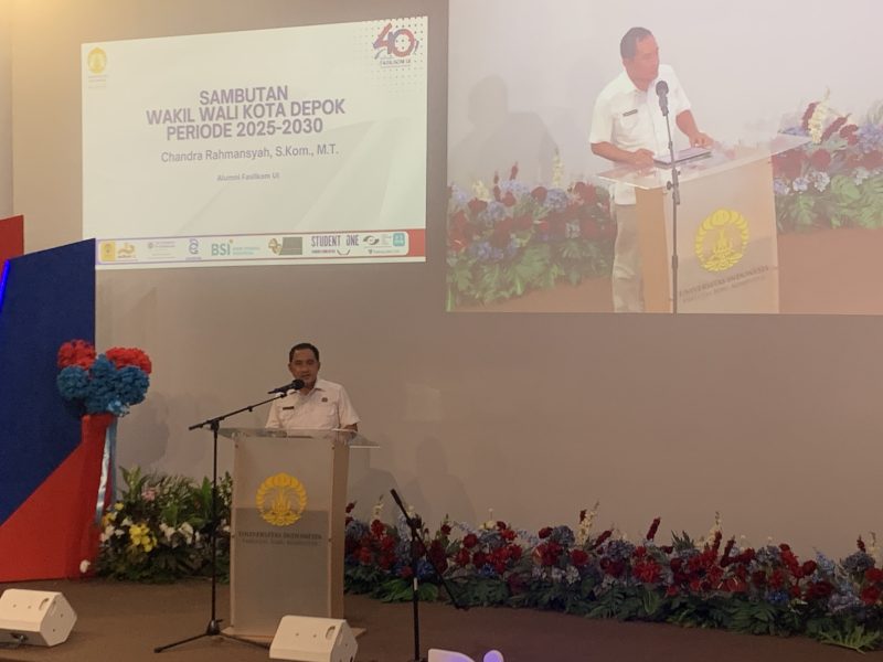 Sambutan yang disampaikan oleh Wakil Wali Kota Depok, Chandra Rahmansyah saat menghadiri Dies Natalis Fasilkom UI, Rabu (21/10/2026). (Sumber foto: Siaran Depok/AN Rafi)