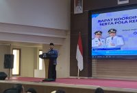 Arahan kepada pengurus Koperasi Kelurahan Merah Putih di Kota Depok disampaikan oleh Wali Kota Depok, Supian Suri yang bertempat di Aula Dibaleka 2 Lantai 10 pada Rabu (28/10/2026). (Sumber foto: Siaran Depok/AN Rafi)