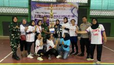 Tim Voli Putri RW 04 Kelurahan Ratujaya berhasil keluar sebagai juara satu dalam ajang Ratujaya Cup 2026. (Foto: Dok. Istimewa)