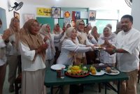 Perayaan HUT ke-18 PIRA (Perempuan Indonesia Raya) yang diselenggarakan di Jalan Raya Tanah Baru, Kecamatan Beji. (Sumber foto: Istimewa)