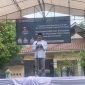 Wakil Wali Kota Depok, Chandra Rahmansyah memberikan sambutan pada Peringatan Maulid Nabi Muhammad SAW dan Hari Santri Tingkat Kecamatan Sukmajaya yang bertempat di Lapangan Merdeka, Jumat (30/10/2026). (Sumber foto: Siaran Depok/AN Rafi)